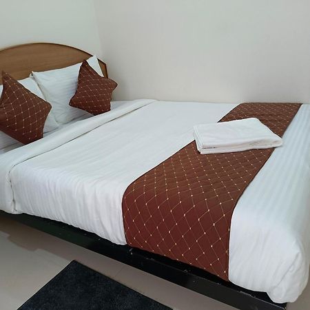 Sm Residency Hotell Bhubaneswar Exteriör bild