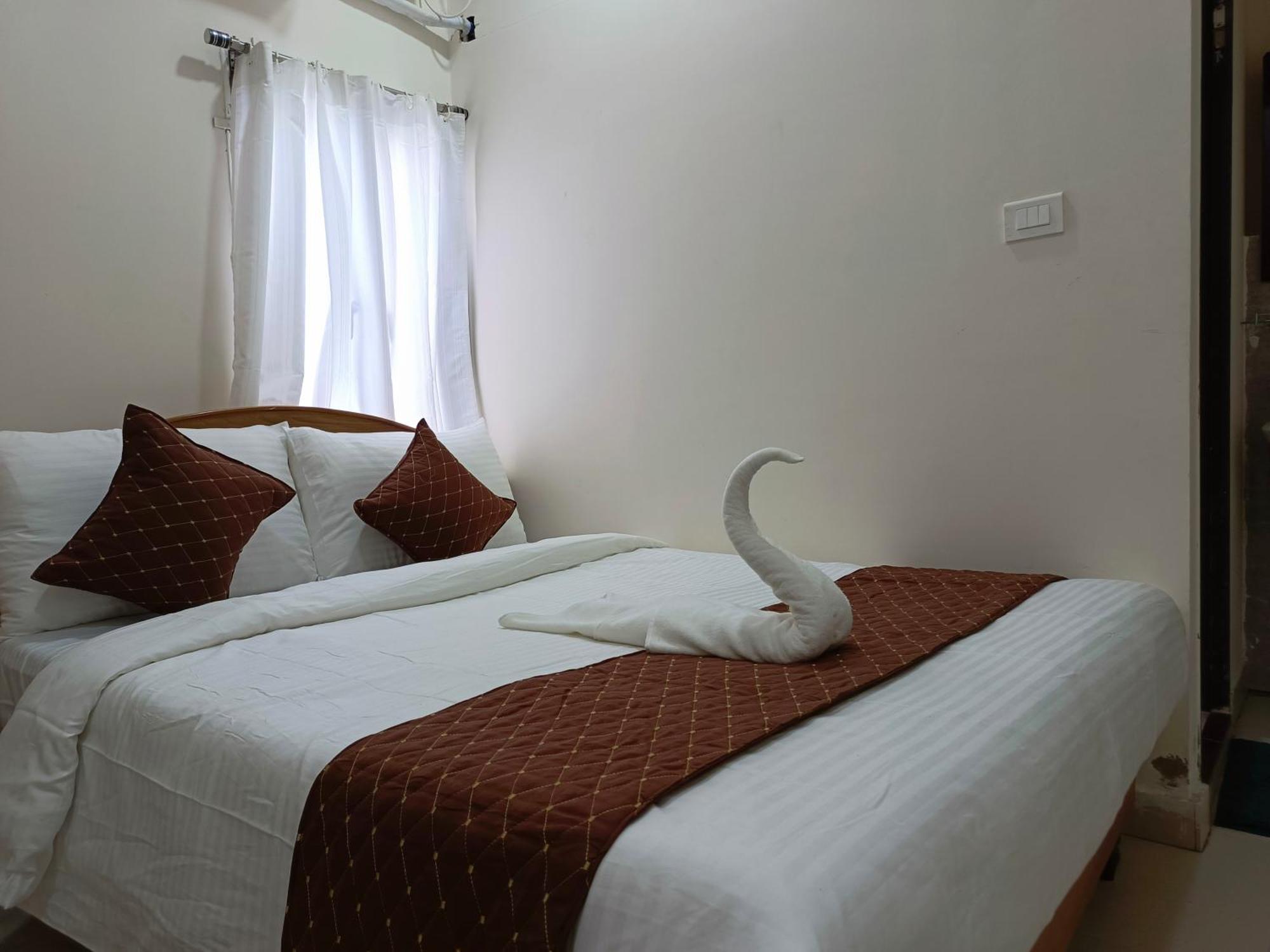 Sm Residency Hotell Bhubaneswar Exteriör bild