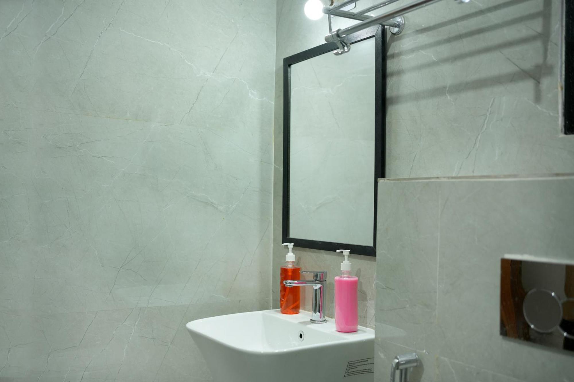 Sm Residency Hotell Bhubaneswar Exteriör bild