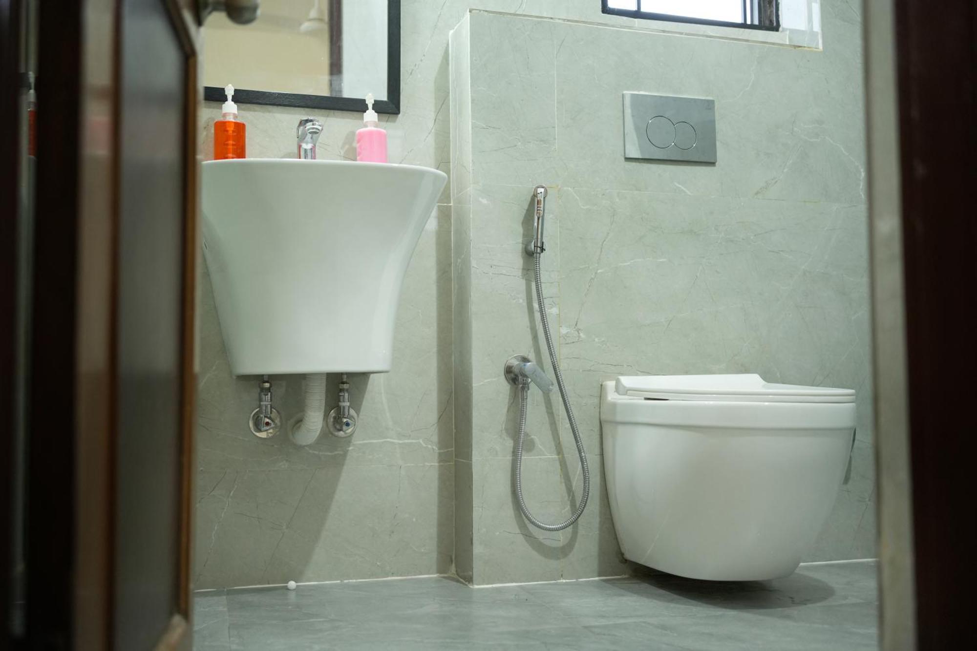 Sm Residency Hotell Bhubaneswar Exteriör bild