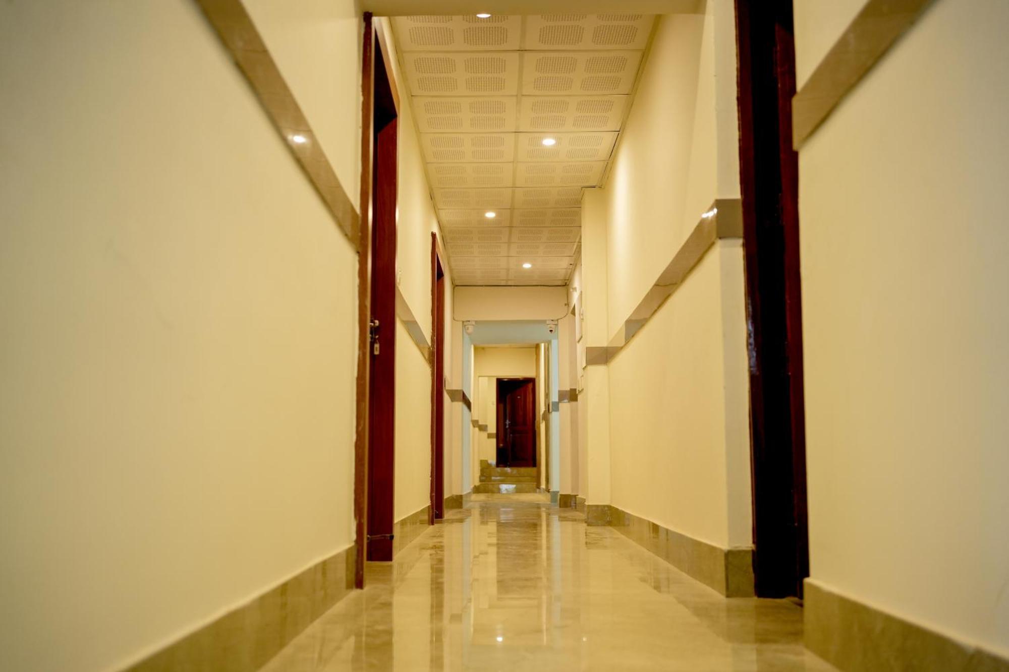 Sm Residency Hotell Bhubaneswar Exteriör bild